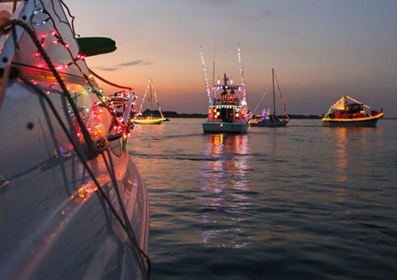 10 Ways to Enjoy Christmas in Southwest Florida in 2021